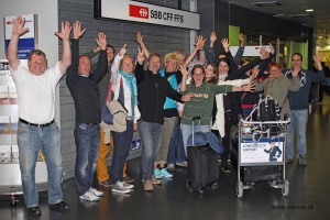 10_Begrüssungskomitee am Flughafen in Basel        